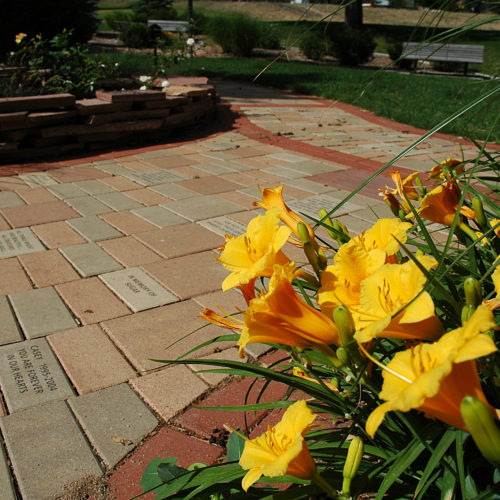 CSU Veterinary Teaching Hospital - Memorial Garden